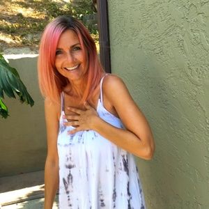 Meet your Posher, Jennifer.